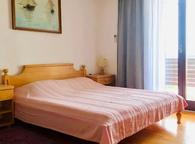 Ferreri Apartament Maslenica