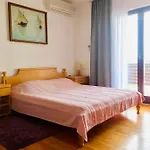 Ferreri Apartment Maslenica
